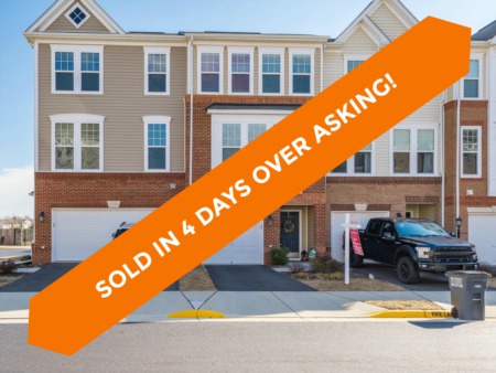 21752 Mears Terrace | Sunny Broadlands Townhouse